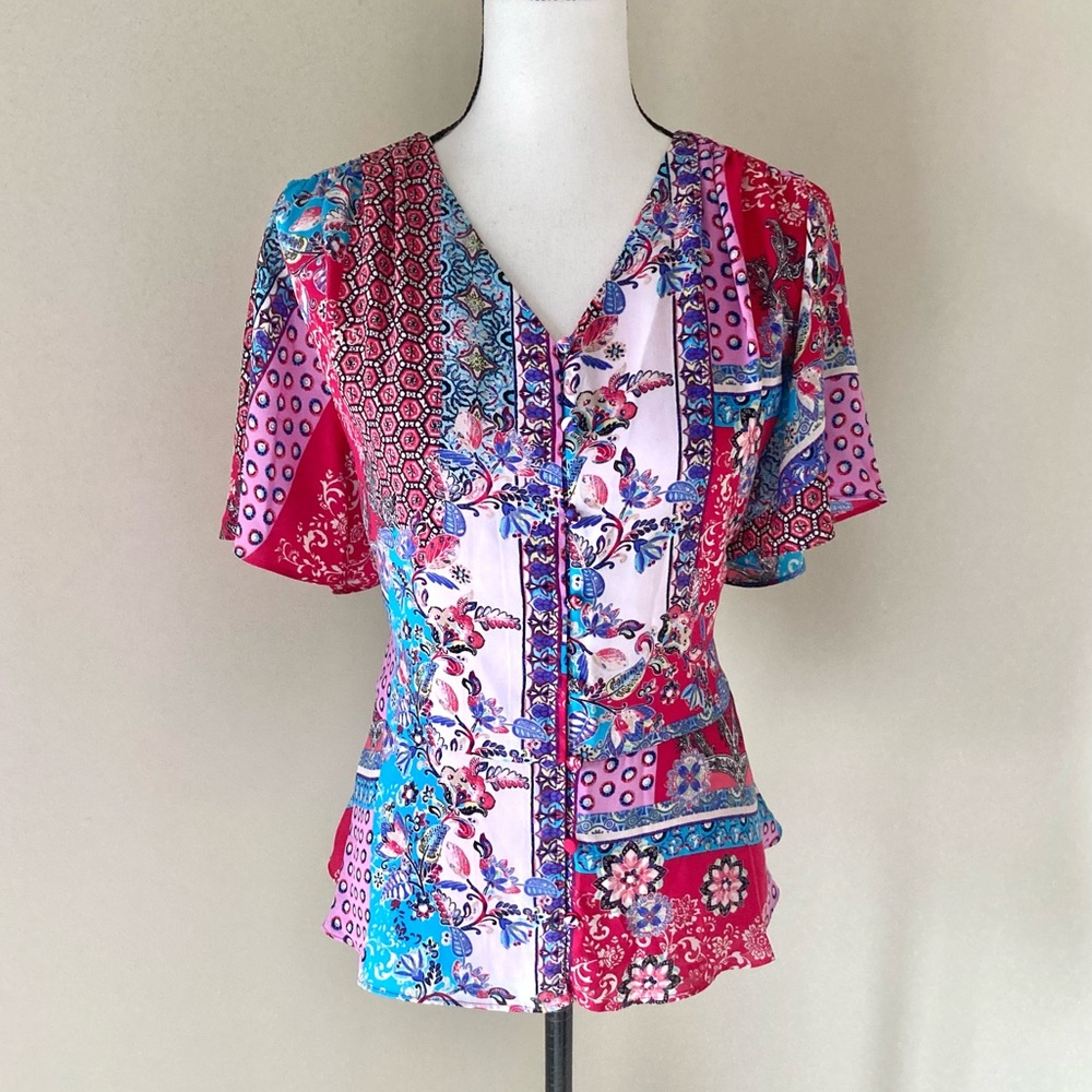 NWT Chico’s Patchwork Peplum Flutter-Sleeve Top S… - image 2